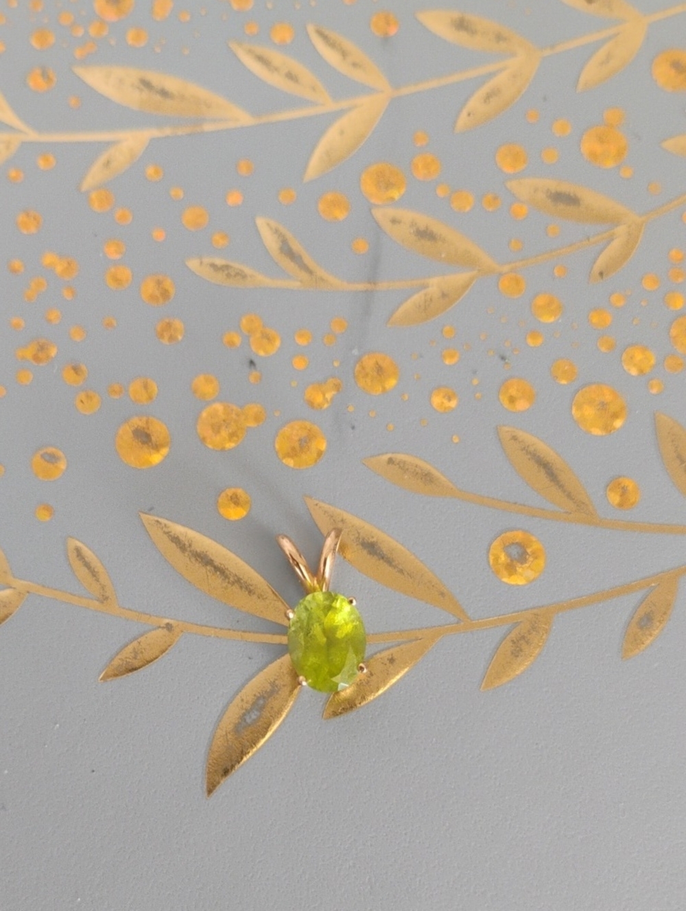 Peridot 14 K Gold Pendant - Picture 7 of 7